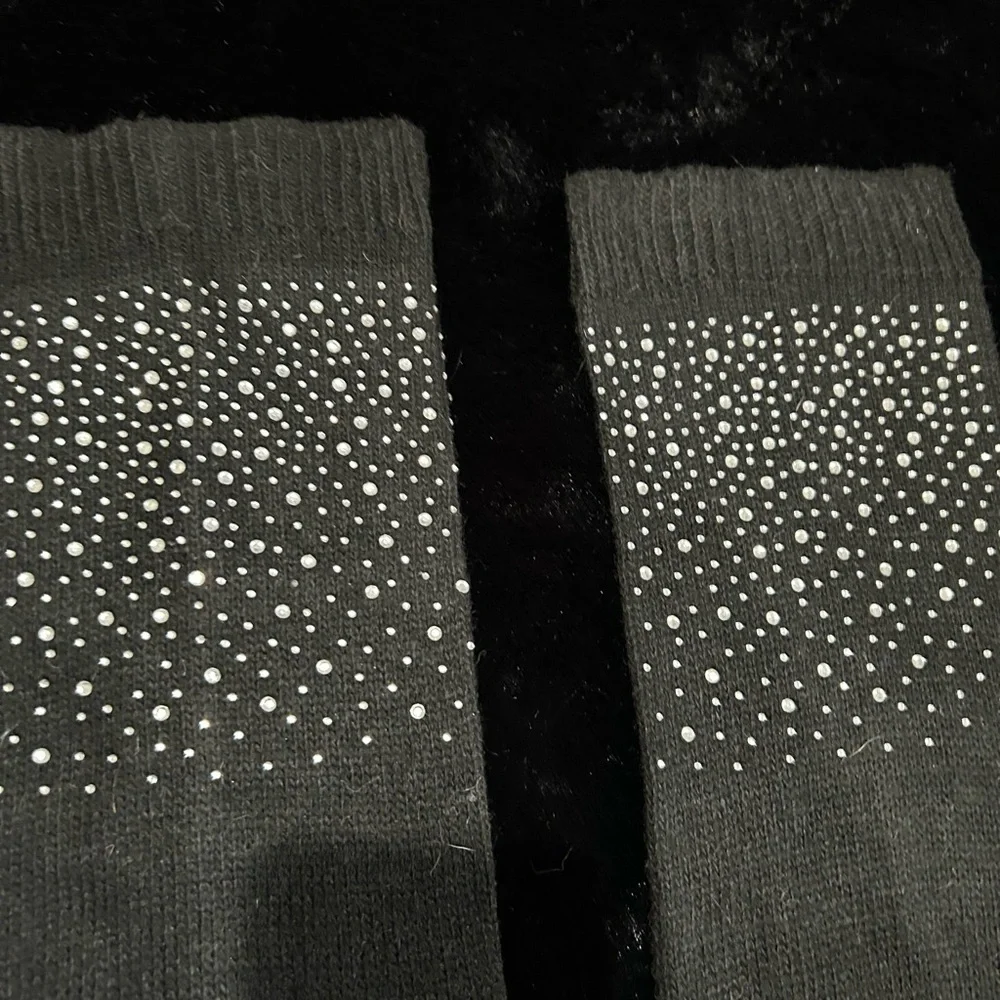 Black Knit Arm/Leg Warmers with Rhinestone Embellishments – Stylish & Cozy